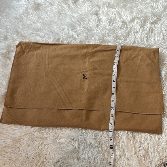 Louis Vuitton Medium Dust Bag - Picture 3 of 4